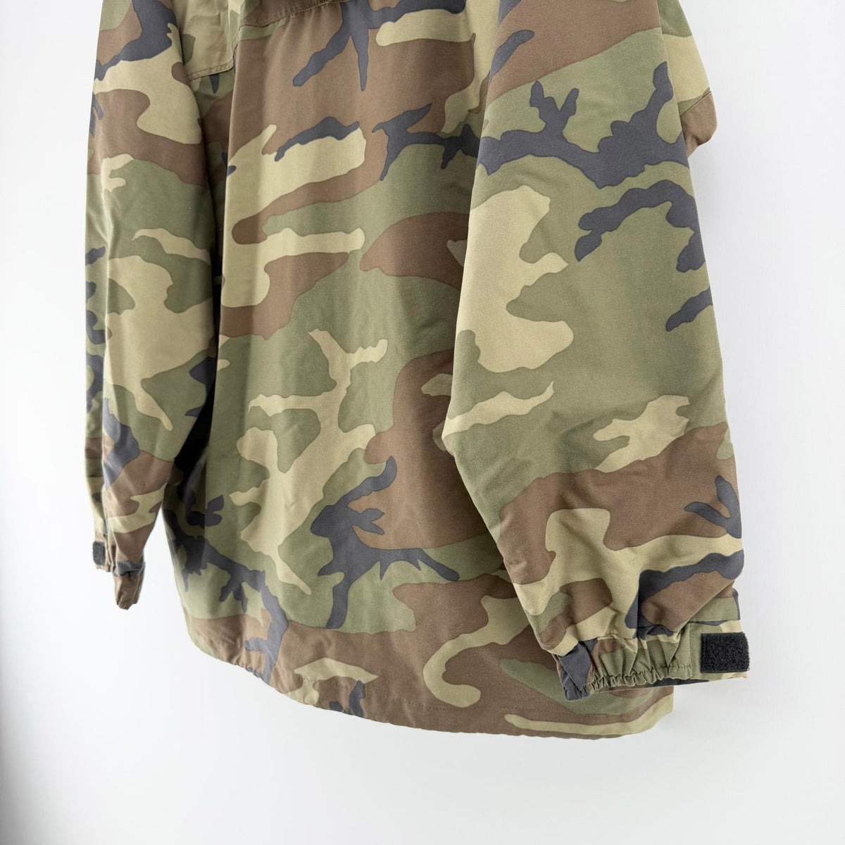 【美品】THE NORTH FACE ミリタリージャケット 迷彩 XLサイズ【クリーニング発送】