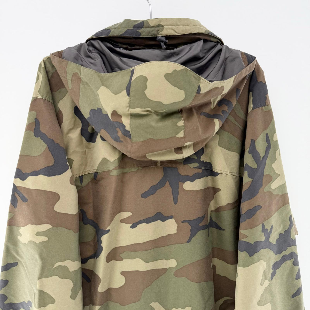 【美品】THE NORTH FACE ミリタリージャケット 迷彩 XLサイズ【クリーニング発送】