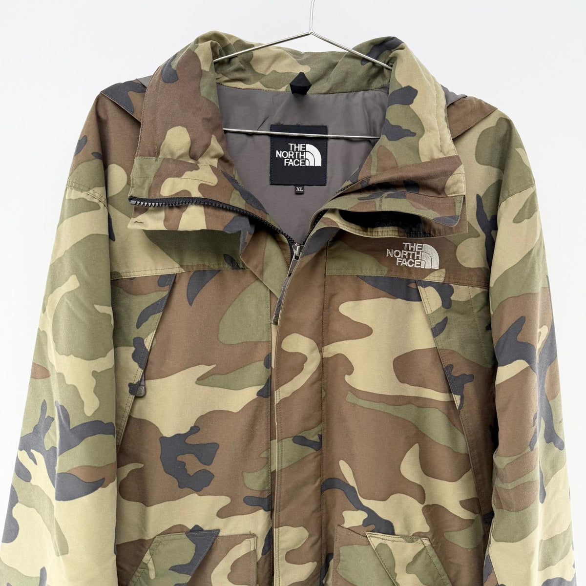 【美品】THE NORTH FACE ミリタリージャケット 迷彩 XLサイズ【クリーニング発送】