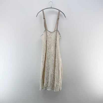 【美品】Noela キャミワンピース ベージュ Mサイズ【クリーニング発送】