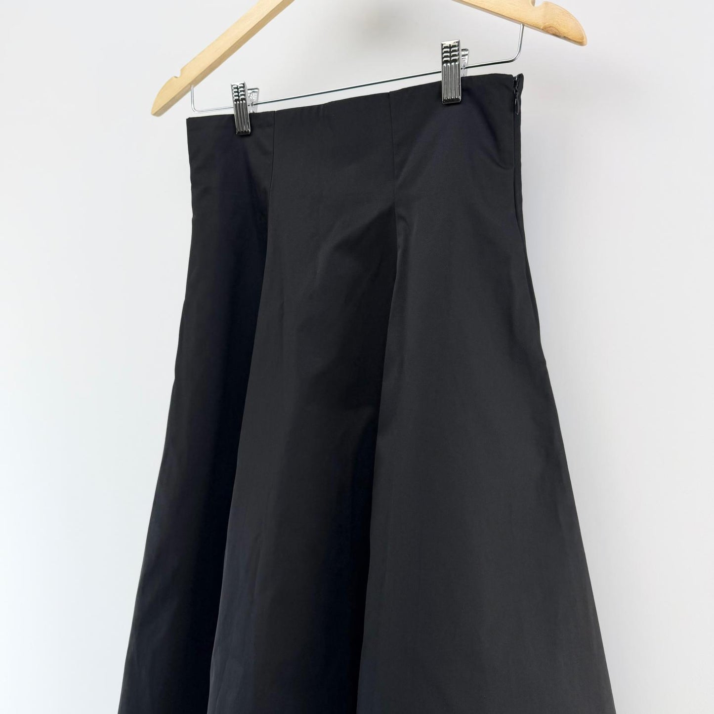 【美品】SHENERY ロングスカート ブラック 36サイズ【クリーニング発送】