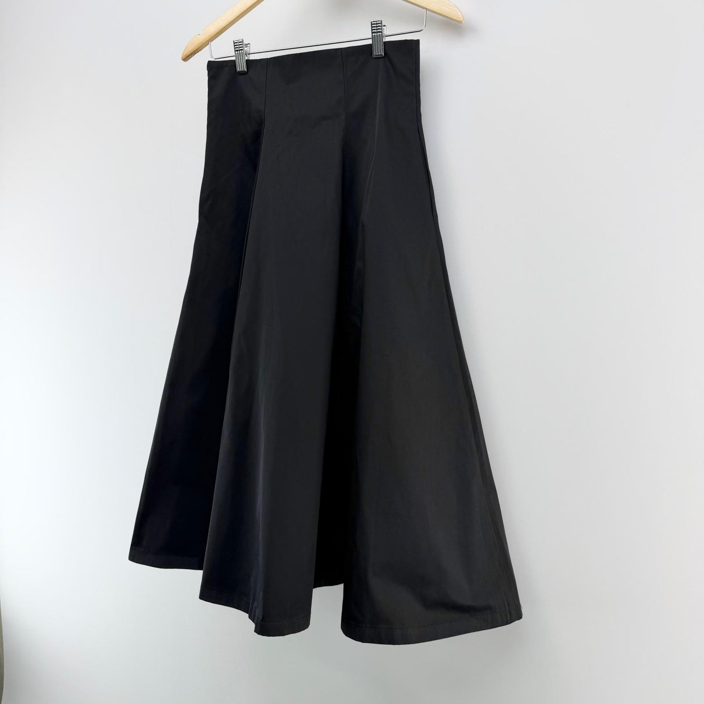 【美品】SHENERY ロングスカート ブラック 36サイズ【クリーニング発送】