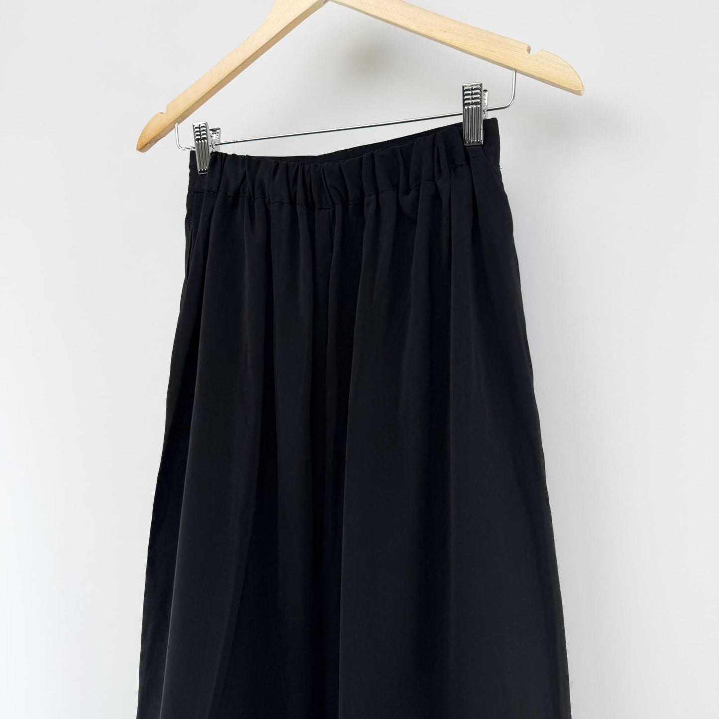 【美品】comfort basic ガウチョパンツ ブラック Lサイズ【クリーニング発送】