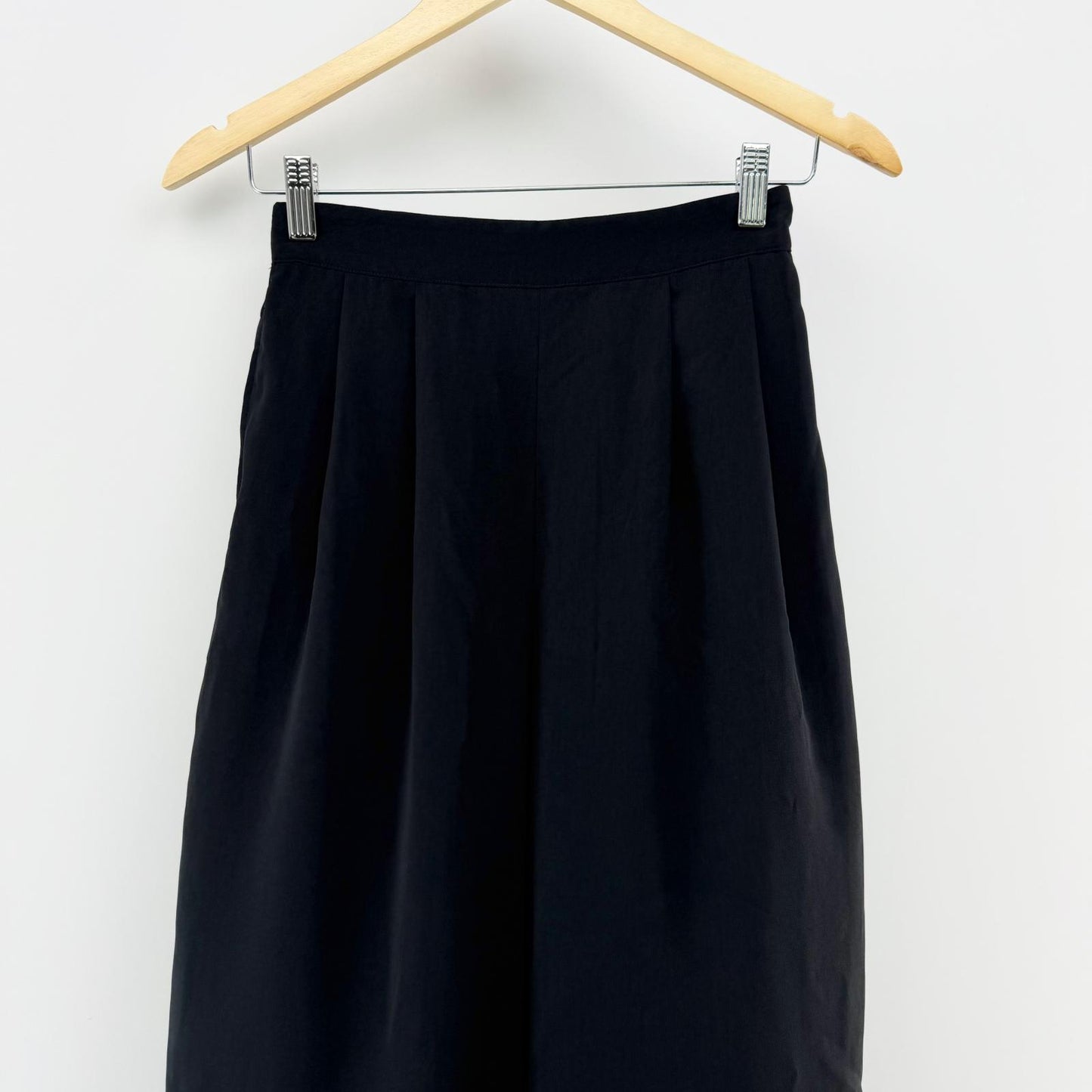 【美品】comfort basic ガウチョパンツ ブラック Lサイズ【クリーニング発送】