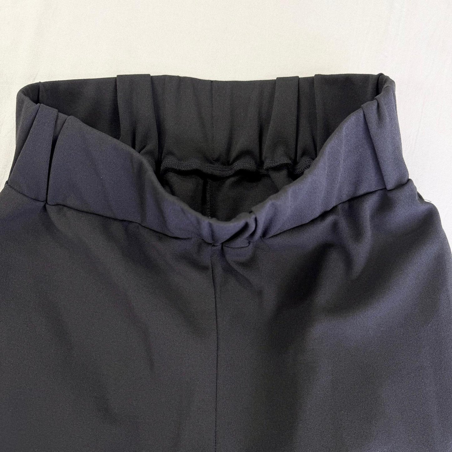 【美品】Frene スラックス ブラック Mサイズ【クリーニング発送】