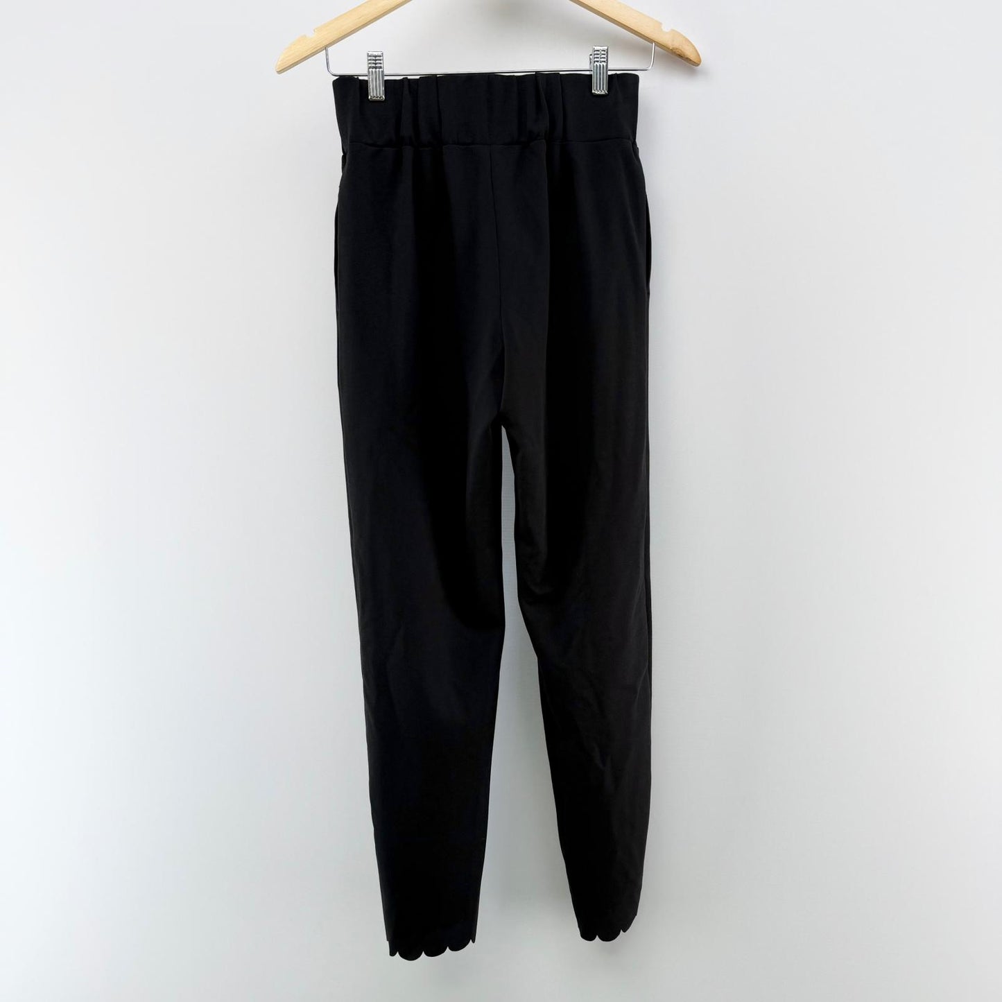 【美品】Frene スラックス ブラック Mサイズ【クリーニング発送】