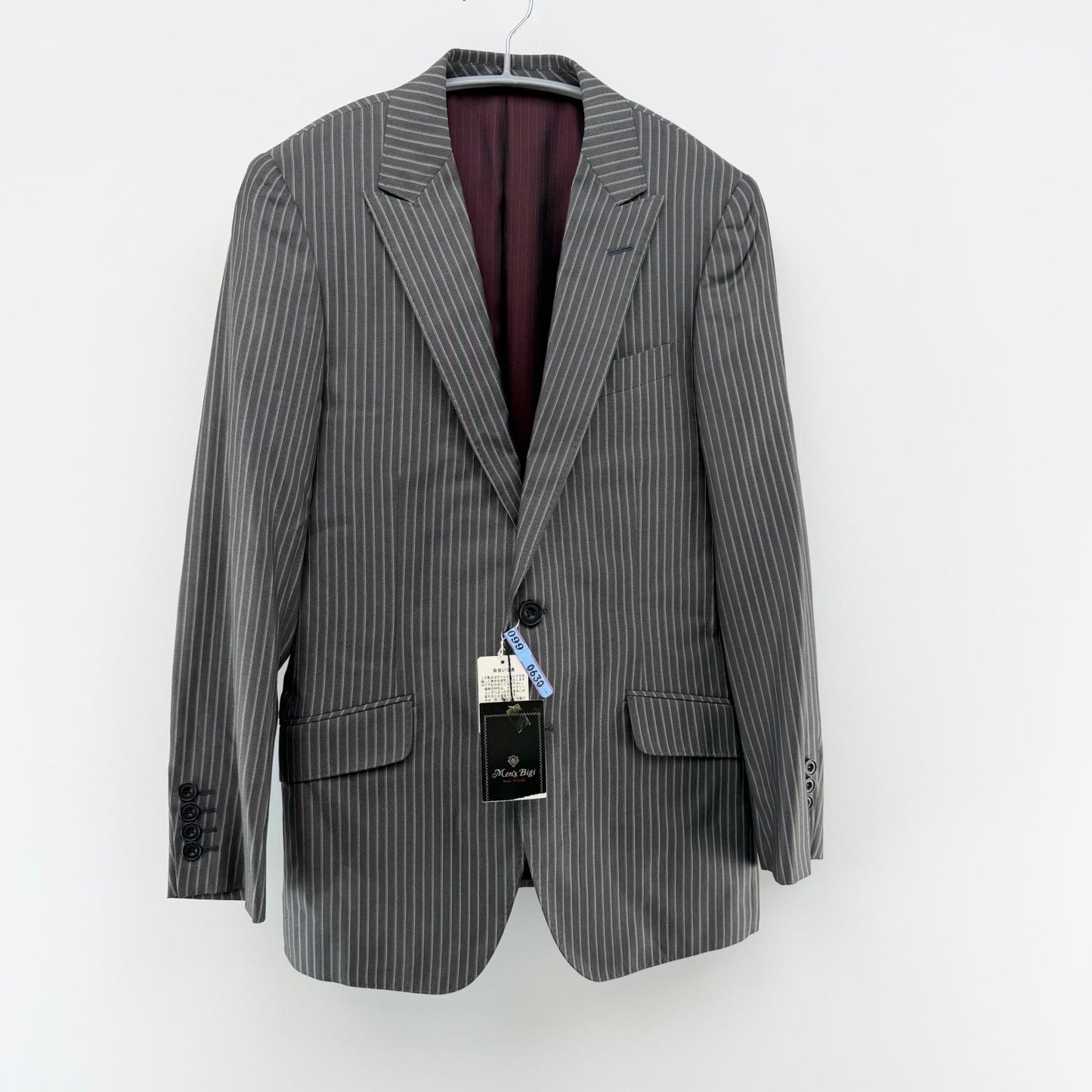 【新品タグ付】メンズビギ ビジネススーツ上下 ストライプ 01サイズ【美品】