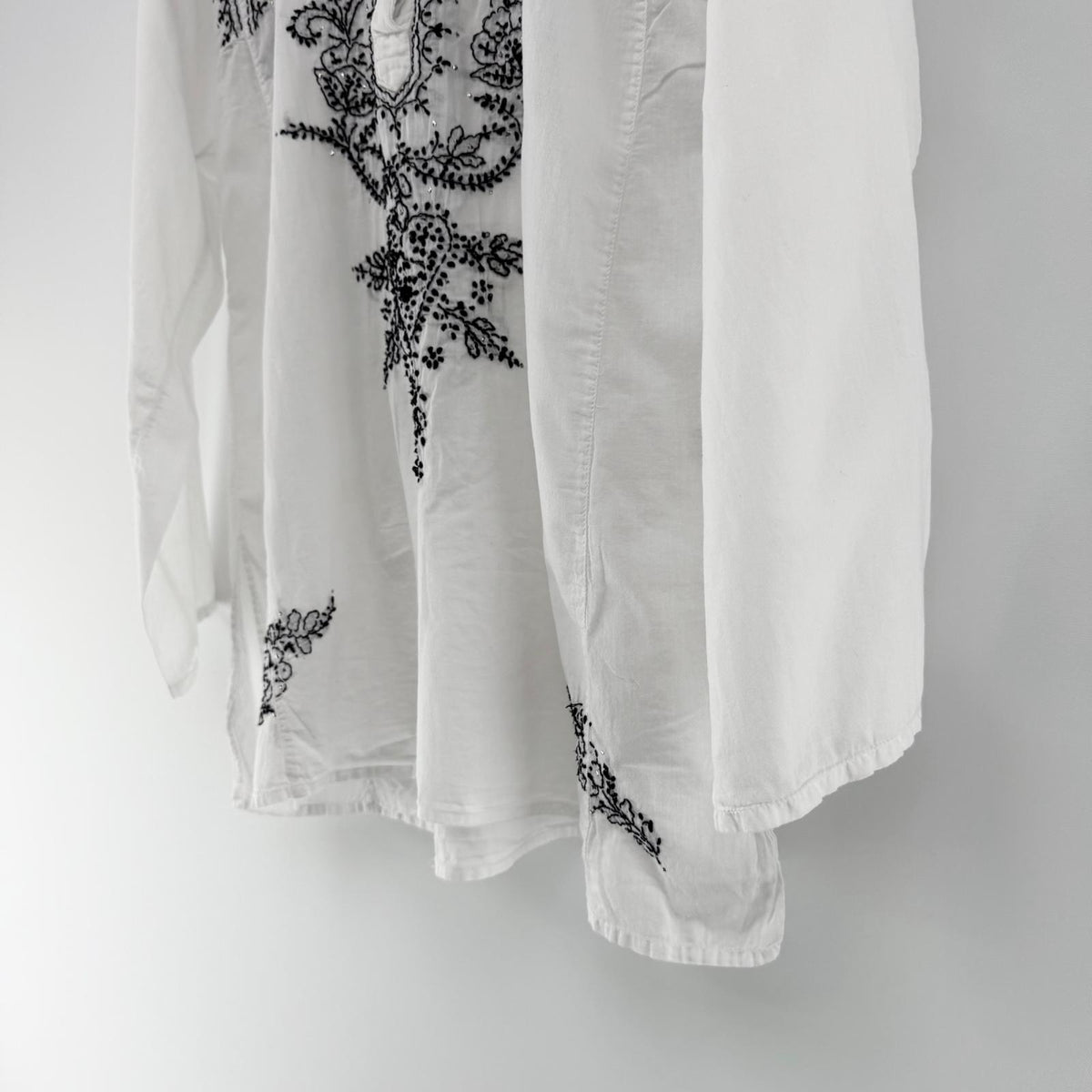 【美品】ROSE BUD ブラウス ホワイト Fサイズ【クリーニング発送】