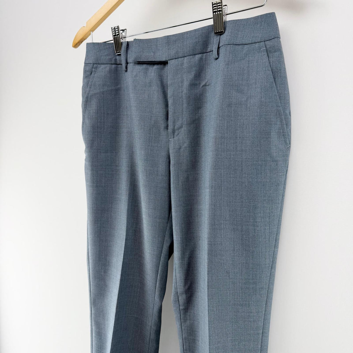 【美品】WHITE スーツスカートパンツセット ブルー 38サイズ【クリーニング発送】