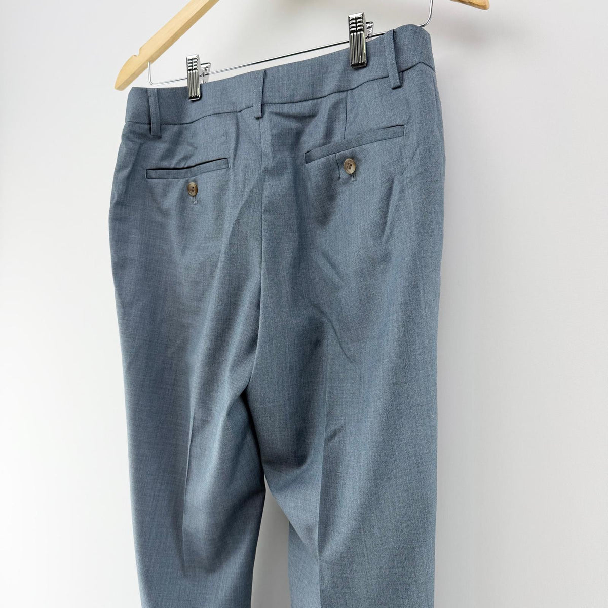 【美品】WHITE スーツスカートパンツセット ブルー 38サイズ【クリーニング発送】