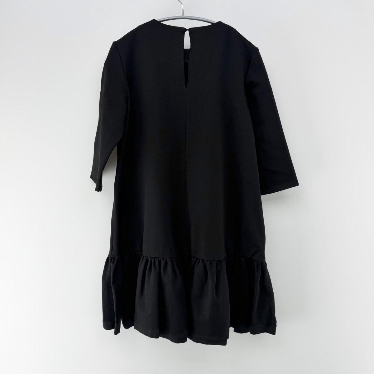 【美品】SNIDEL ワンピース ブラック Fサイズ【クリーニング発送】