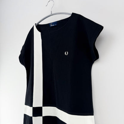 【美品】FRED PERRY ワンピース ブラック 8サイズ【クリーニング発送】