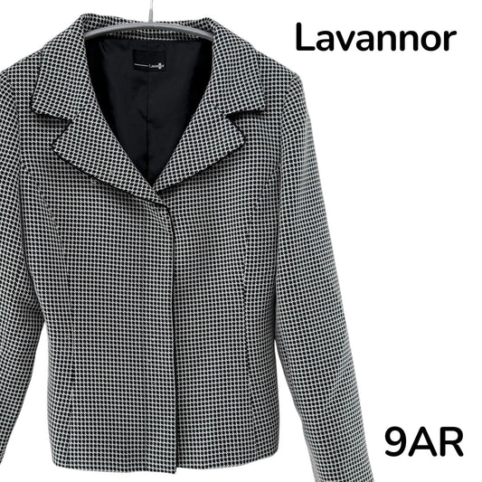 【美品】Lavannor テーラードジャケット ホワイト 9ARサイズ【クリーニング発送】